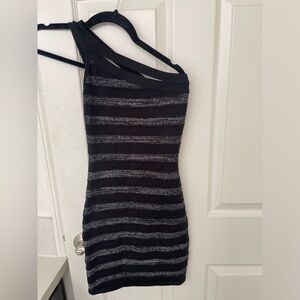 Black & Silver One Shoulder Bodycon Dress – Juniors Small